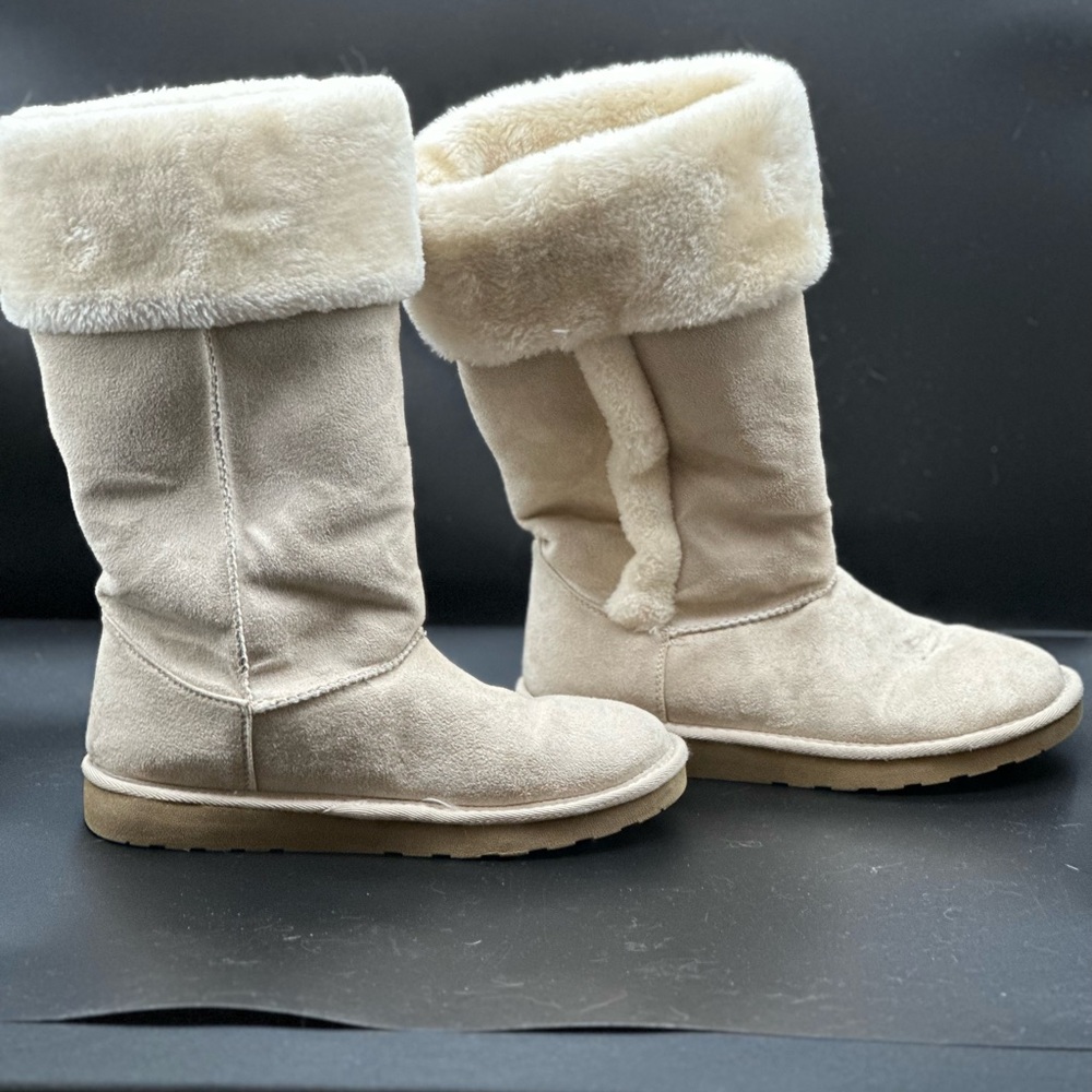Winter boots